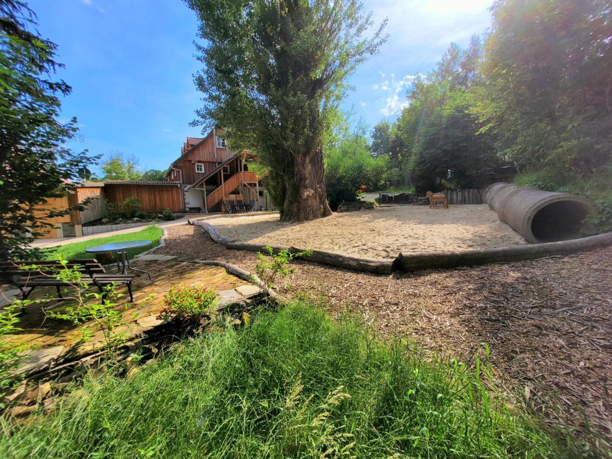 Pferdehof Am Burgsberg, Ferienzimmer, Monteurzimmer Seifhennersdorf Eksteriør bilde